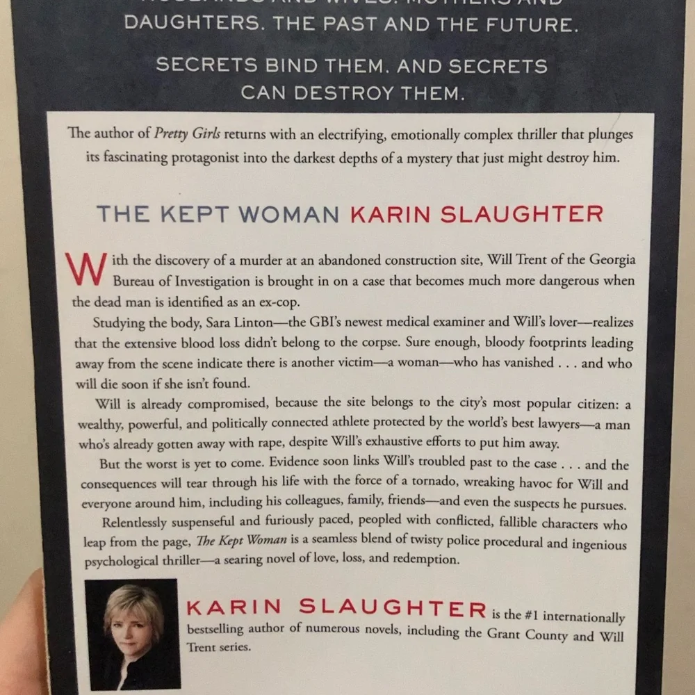 5/$15 🐱 The Kept Woman by Karin Slaughter. - Picture 2 of 3